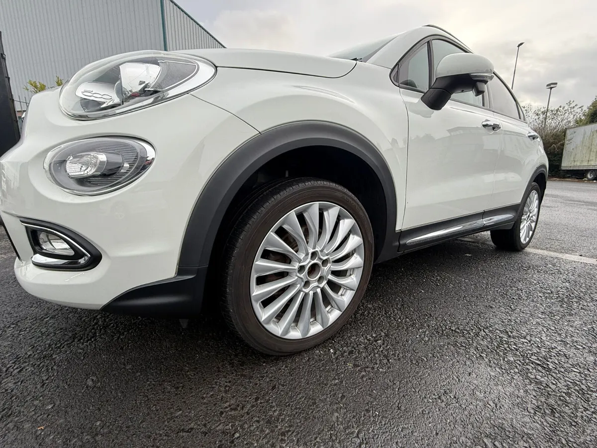 Fiat 500X 2015 white - Image 3