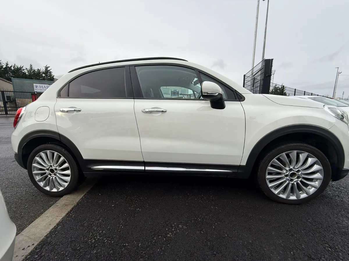 Fiat 500X 2015 white - Image 4