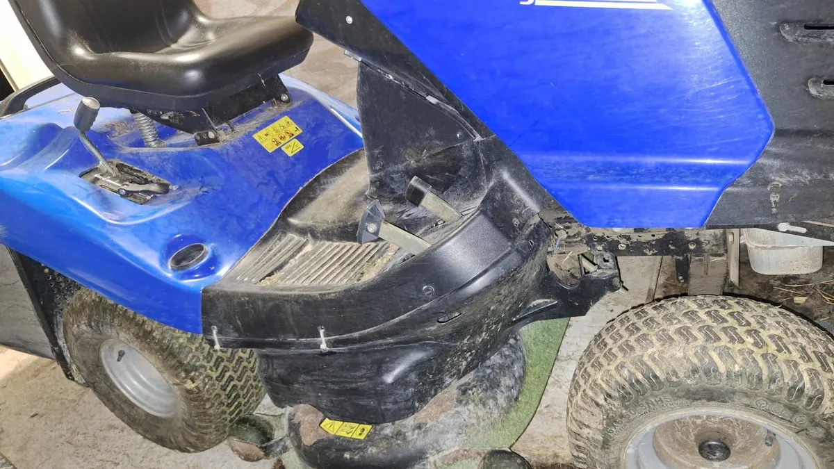 Star Jet Tractor Lawnmore - Image 3