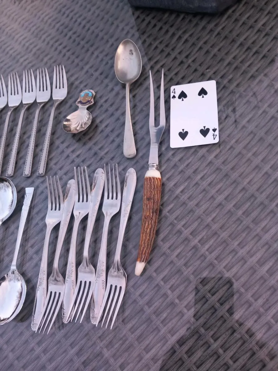 27 pcs cutlery, some Japanese, D18 post 6e - Image 2