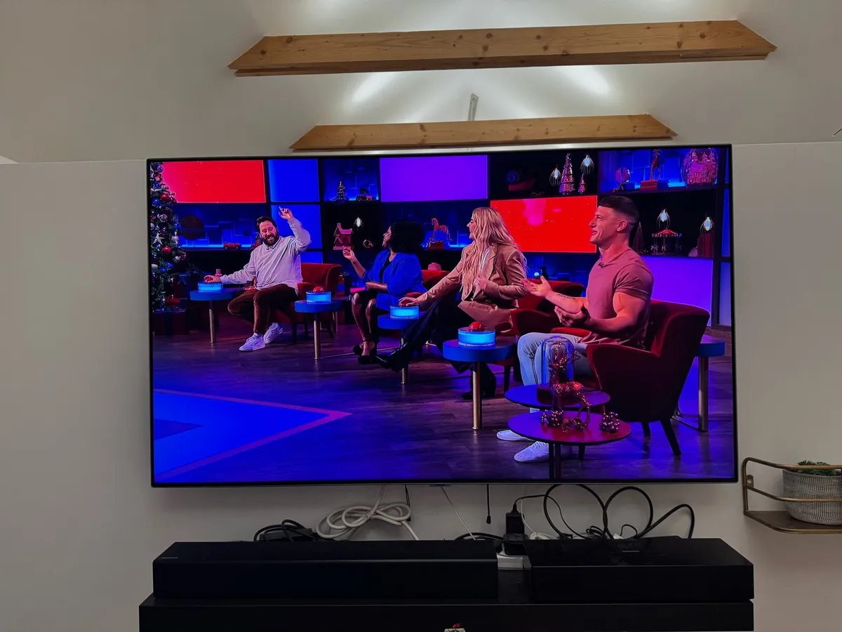 55” Samsung Smart Television - Image 3