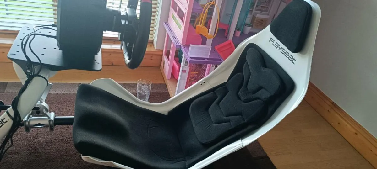 F1 instinct cockpit - Image 3