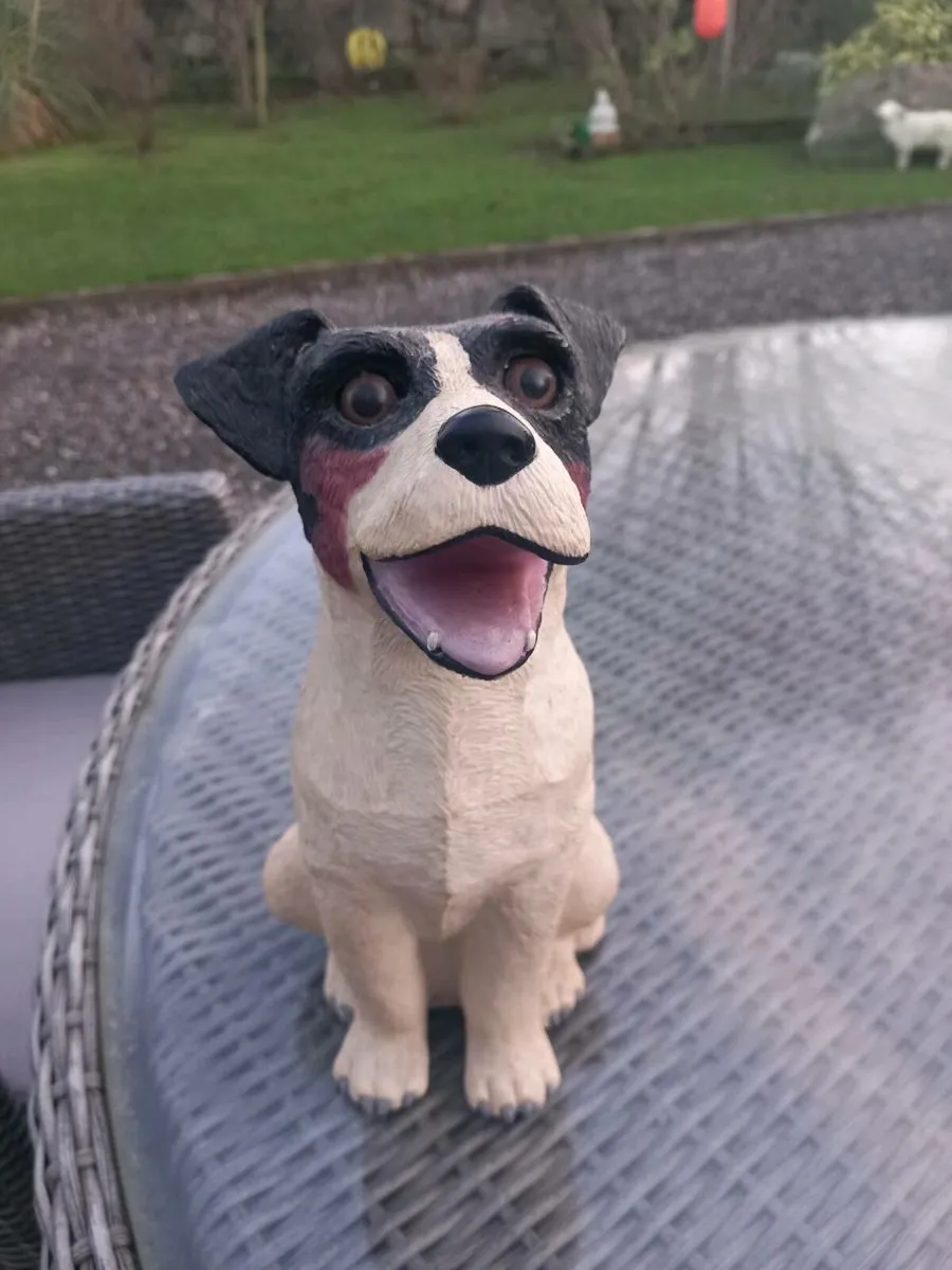 Large Jack Russell resin figure, heavy, post 10e - Image 2