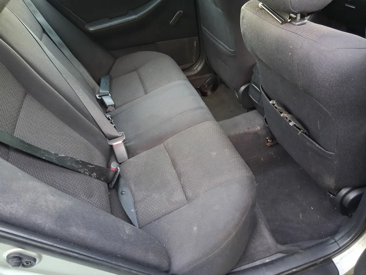 Toyota Corolla 2006 - Image 3