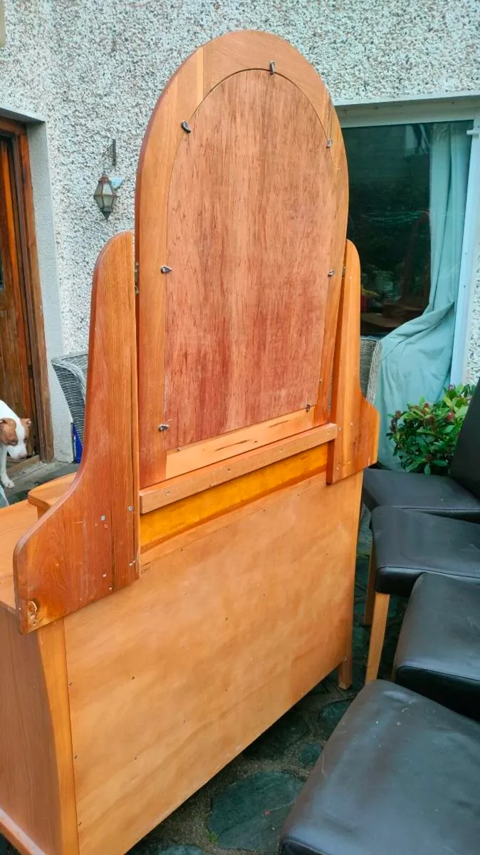 Georgian inspired chest of drawers with vanity mir - Image 2