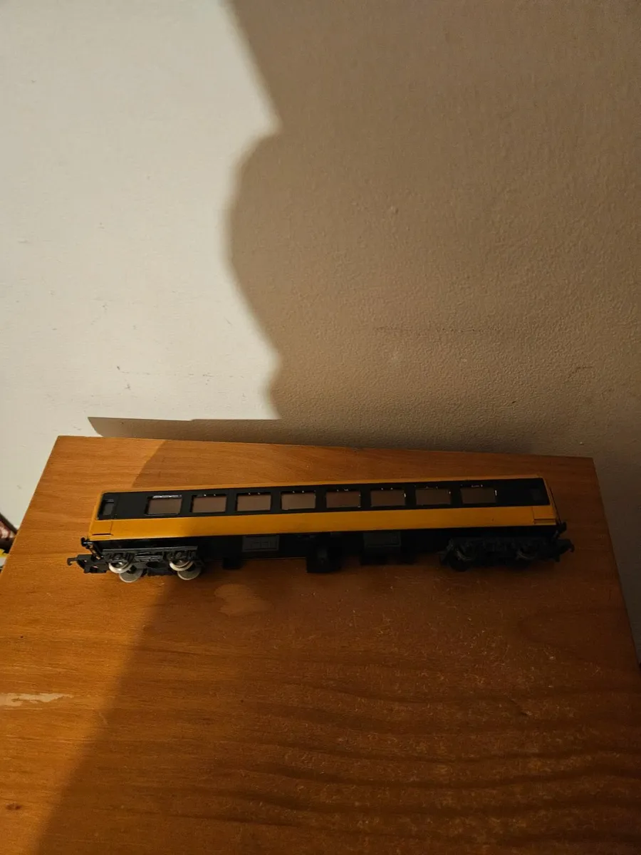 Hornby Lima OO Gauge Irish Rail Repaint Carraige - Image 2