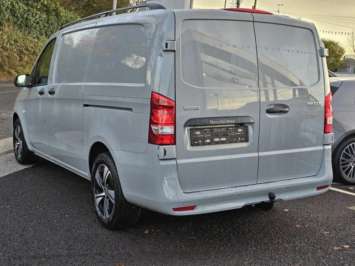 Mercedes-Benz Vito 119LWB SELECT AUTOMATIC - Image 4