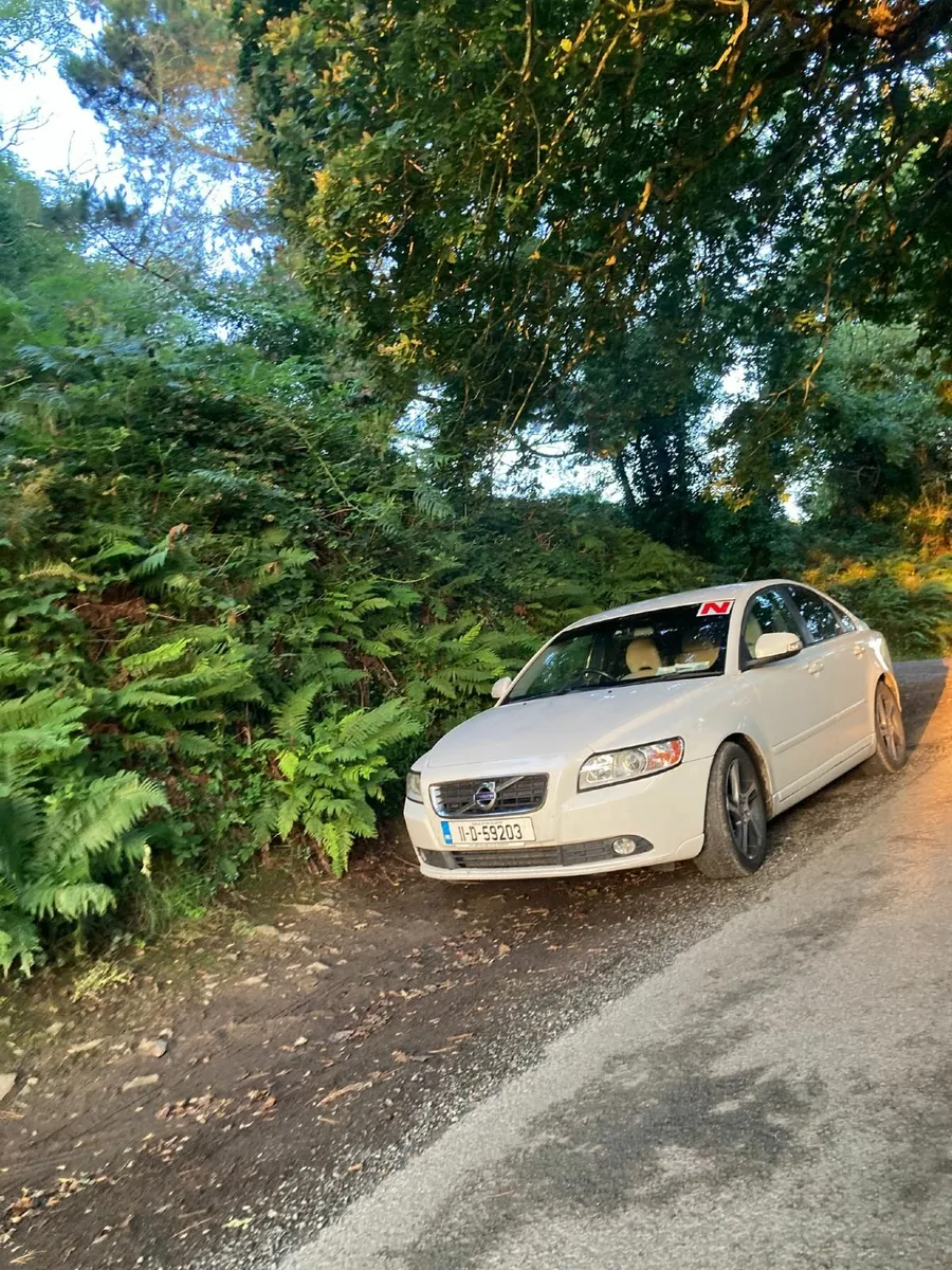 Volvo S40 2011 - Image 3