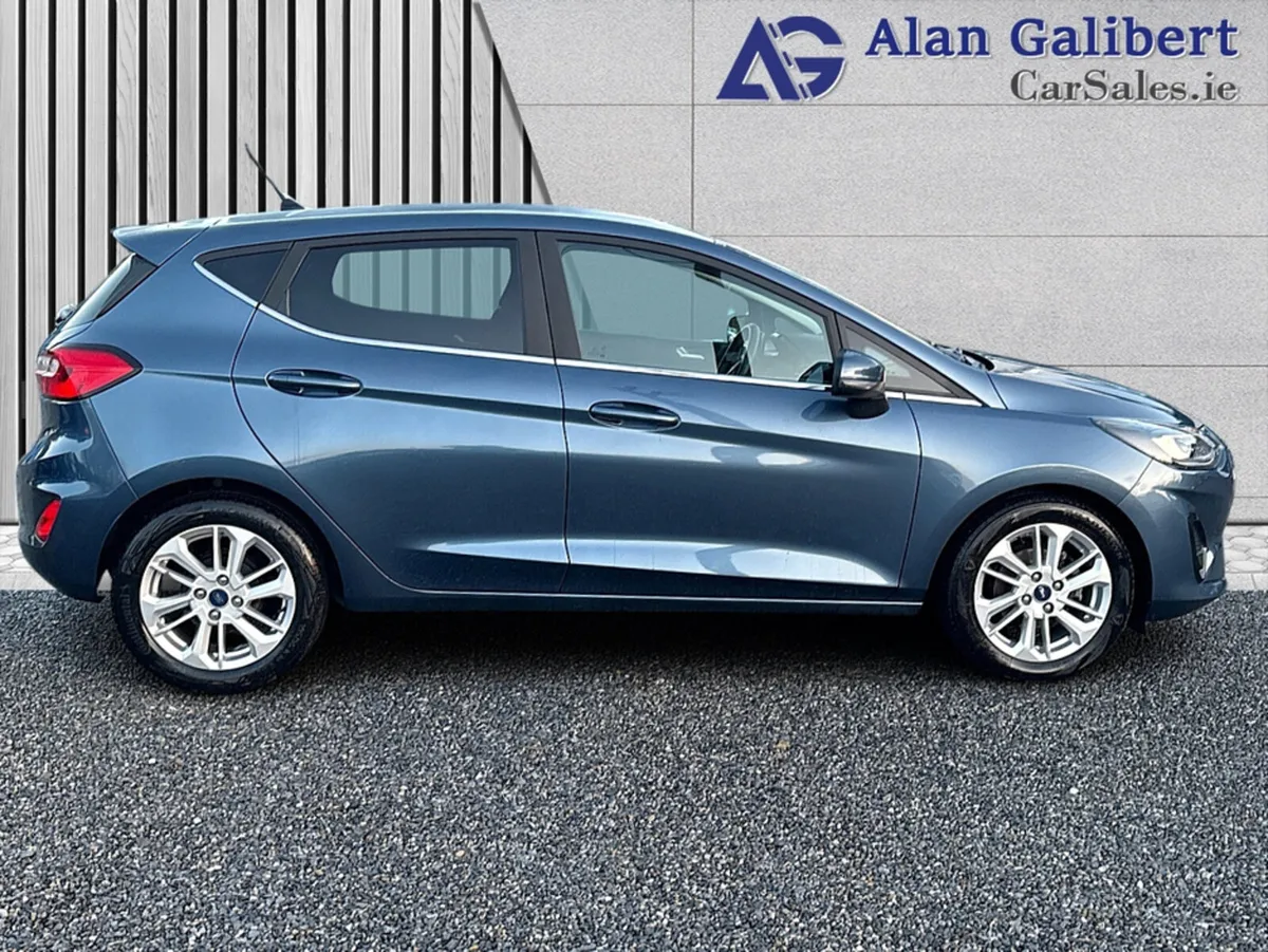 Ford Fiesta TITANIUM 1.0T €86 PW - Image 3