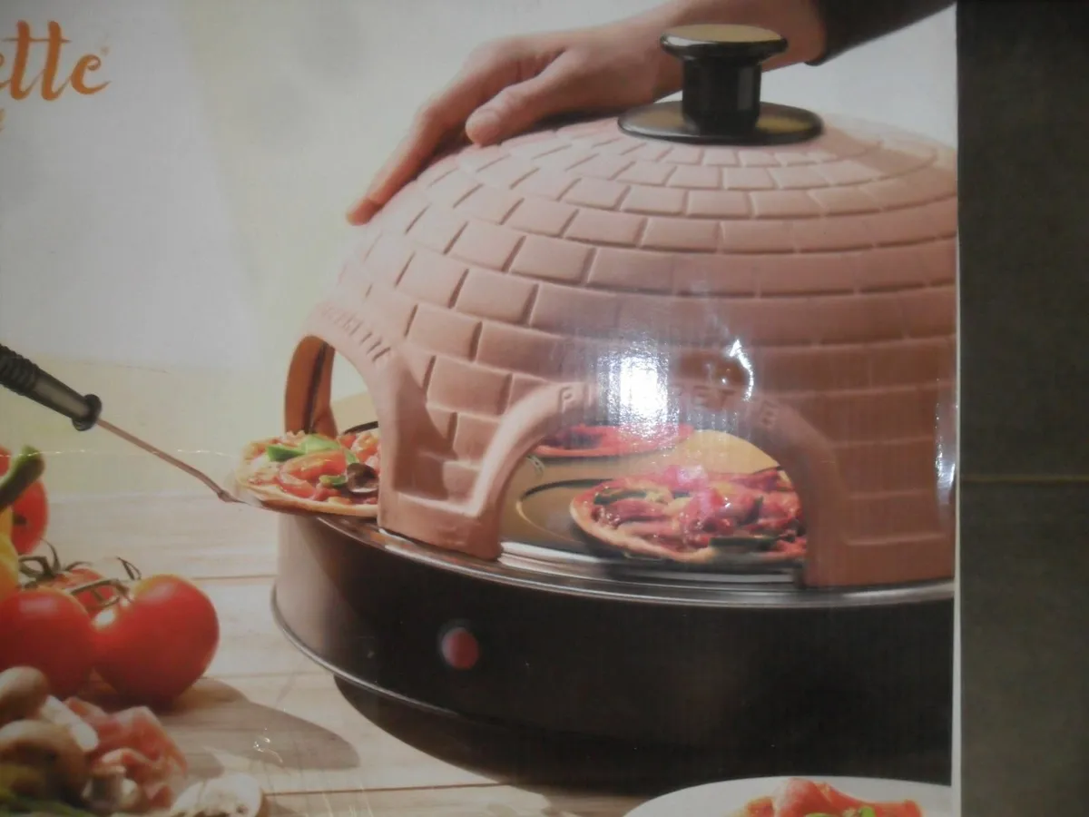 Emerio Pizzarette Cool Wall - 6 People - Image 1