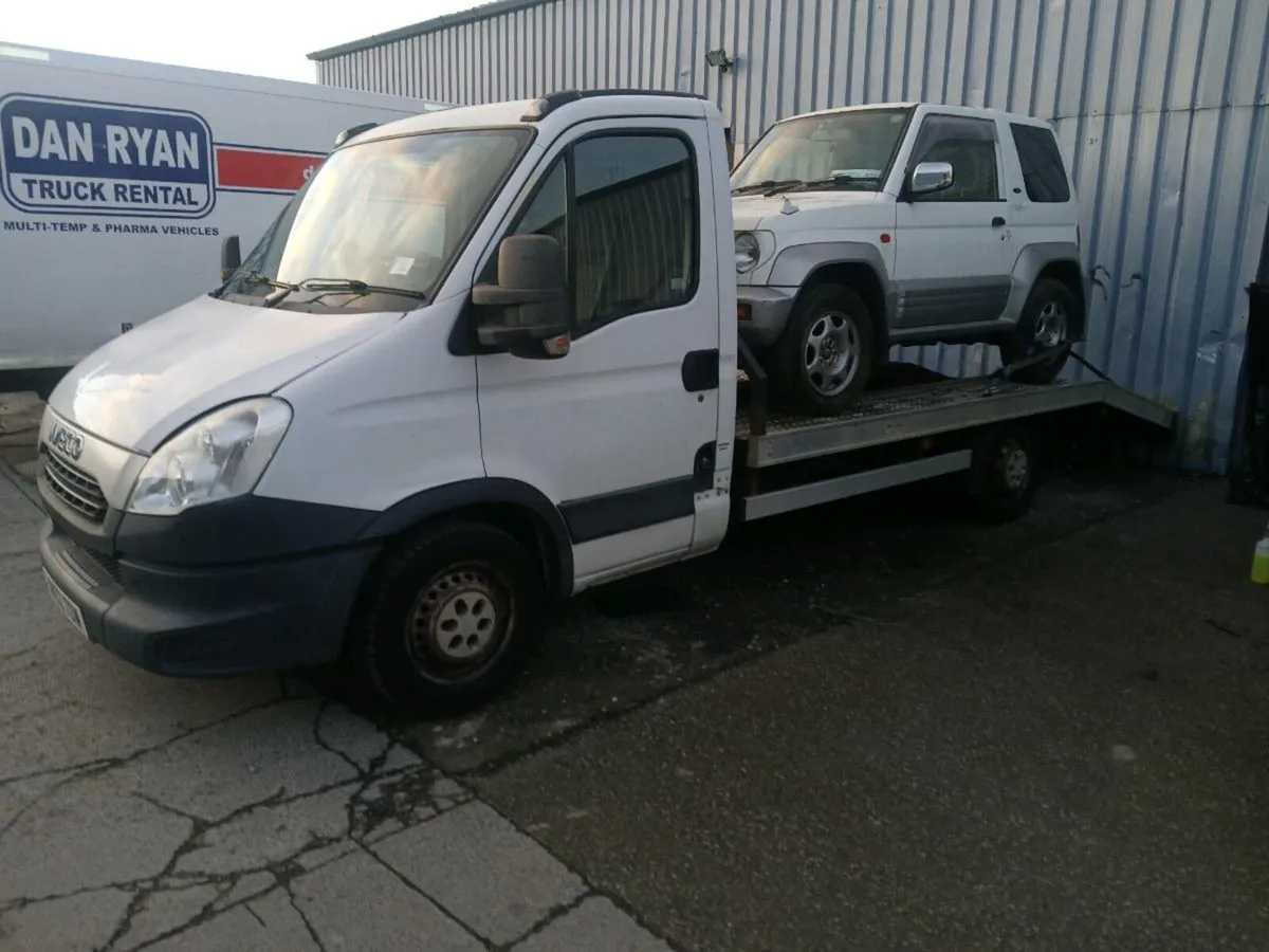 2012 iveco daily 
tow truck - Image 1