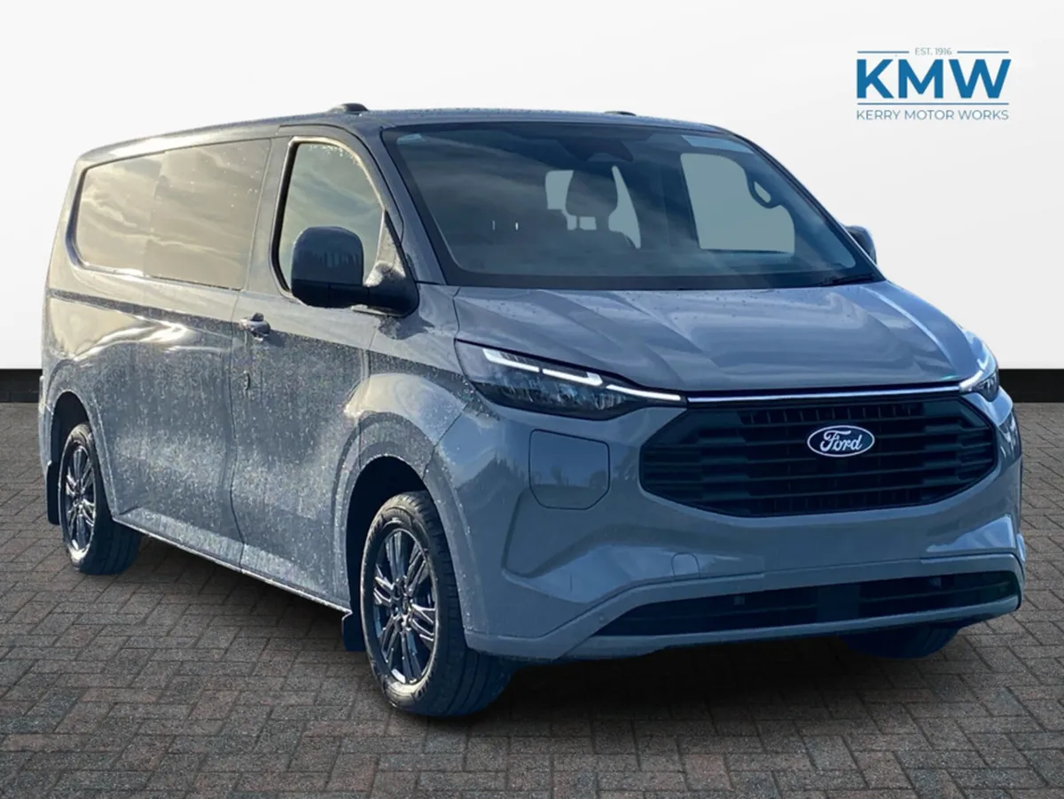 Ford Transit Custom Limited Crewcab 2.5 PHEV 232BH - Image 1