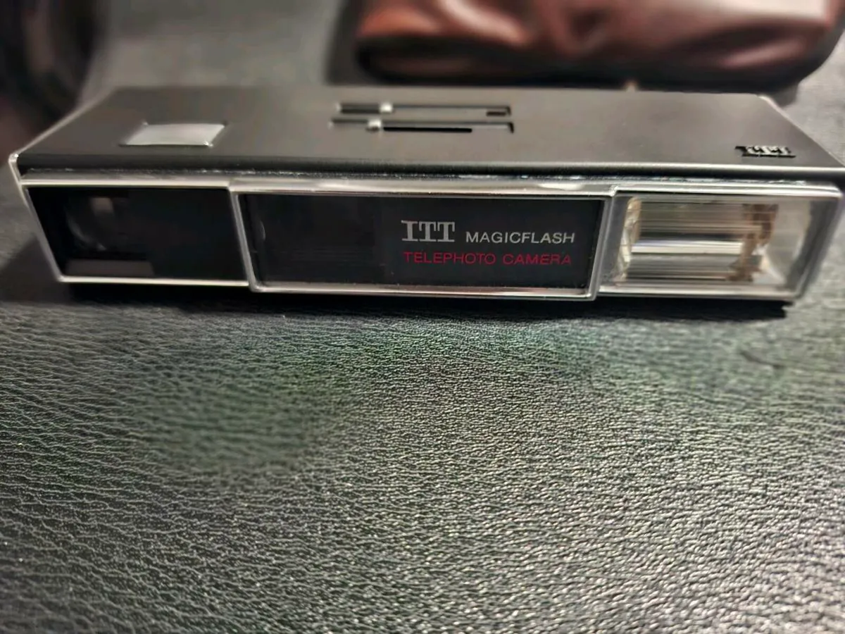 1970's Vintage Film Camera with Leather Case - Image 2