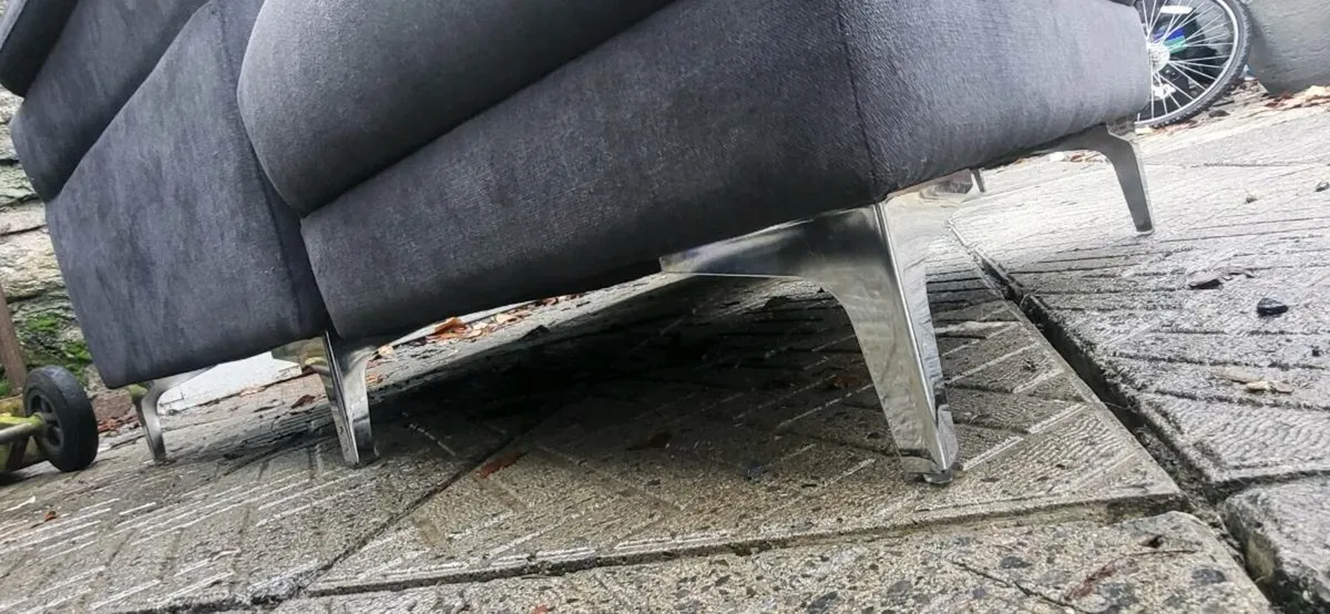 L shape couch - Image 3