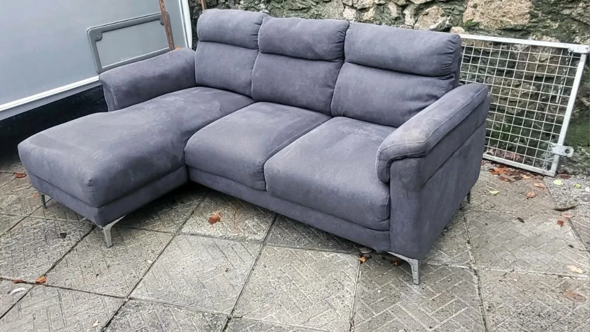 L shape couch - Image 4