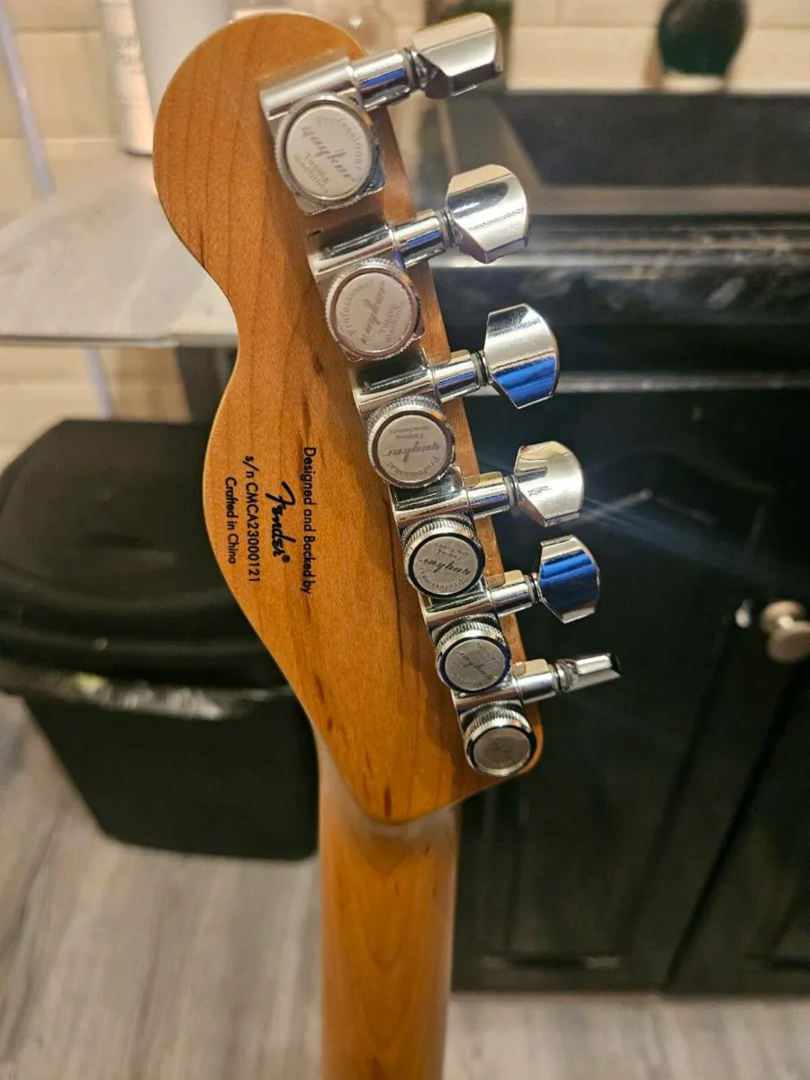 Squier contemporary telecaster - Image 3