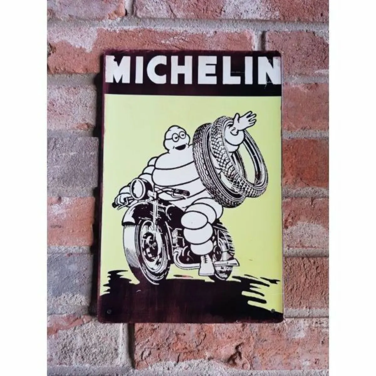 Michelin Man – Green – Metal – Small – HS251