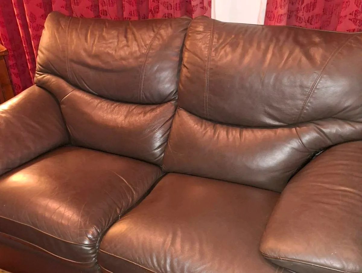 Recliner couches - Image 4