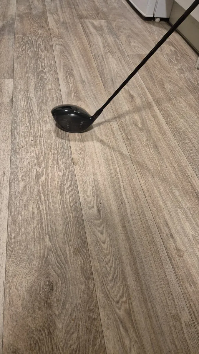 Golf club - Image 2