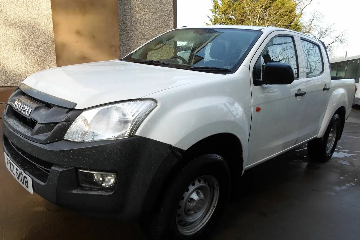 Isuzu D-Max - Image 2