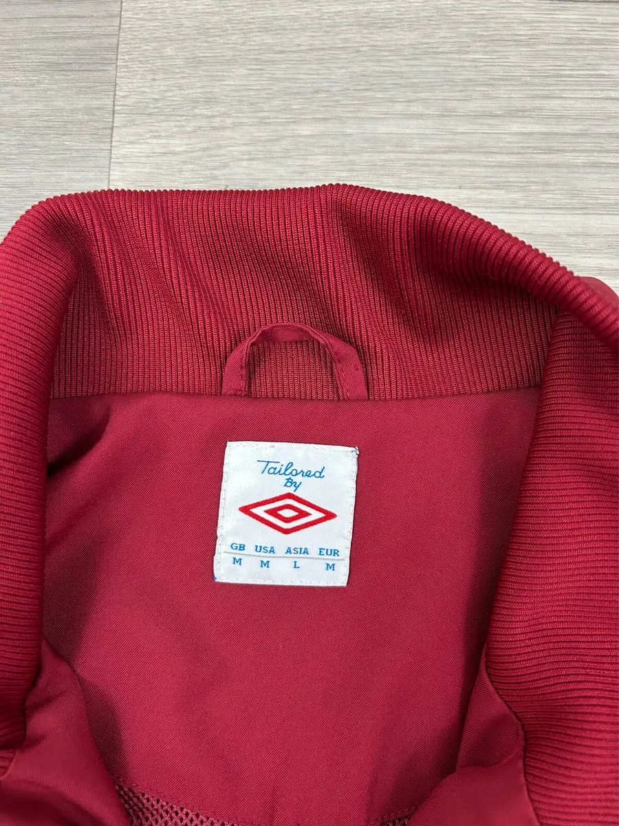 Umbro Southampton Football Jacket Mens Medium - Image 4