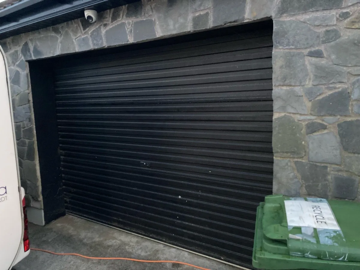 Gliderol Electric Garage Roller Door 315cm/10ft 4” - Image 1