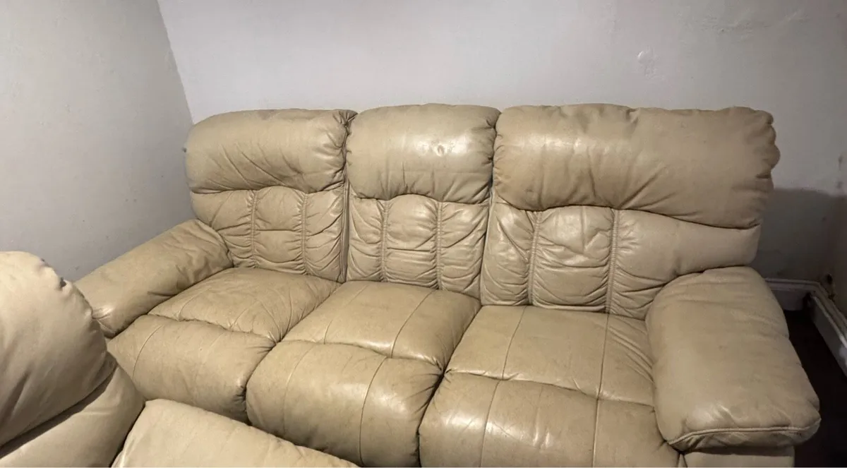 3seater leather