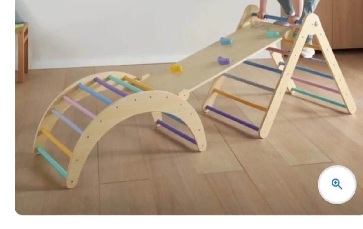 Wooden Climbing Frame (kids) - Image 1