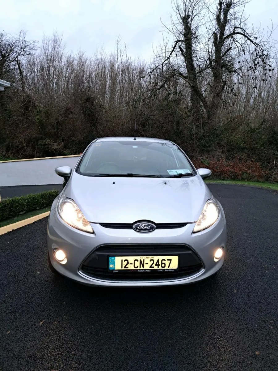 Ford fiesta - Image 2