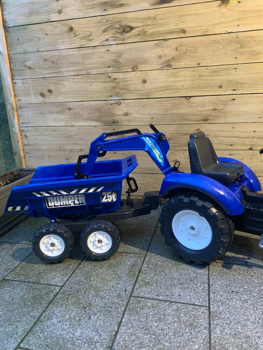 New Holland Tractor, Trailer & Dumper/Loader - Image 3