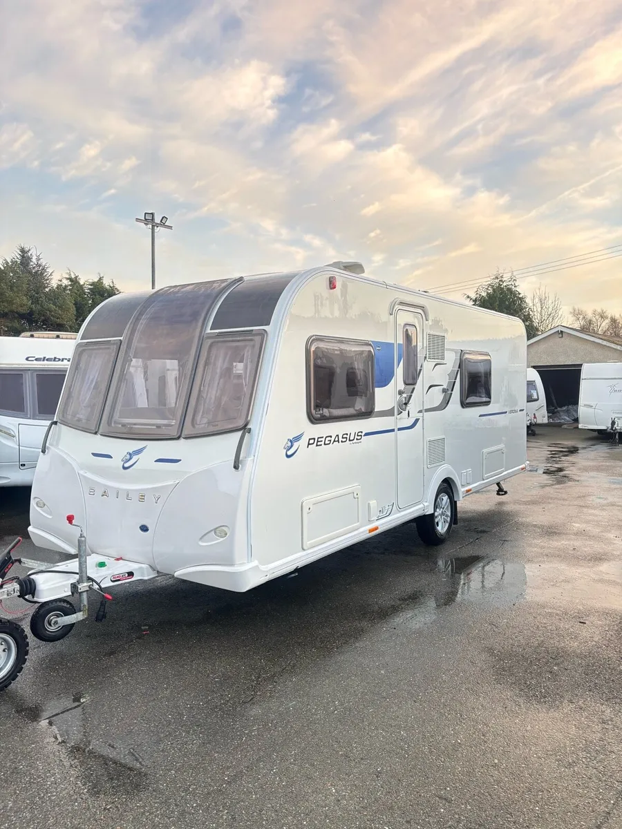 🤩BAILEY PEGASUS VERONA 🤯 - Image 1