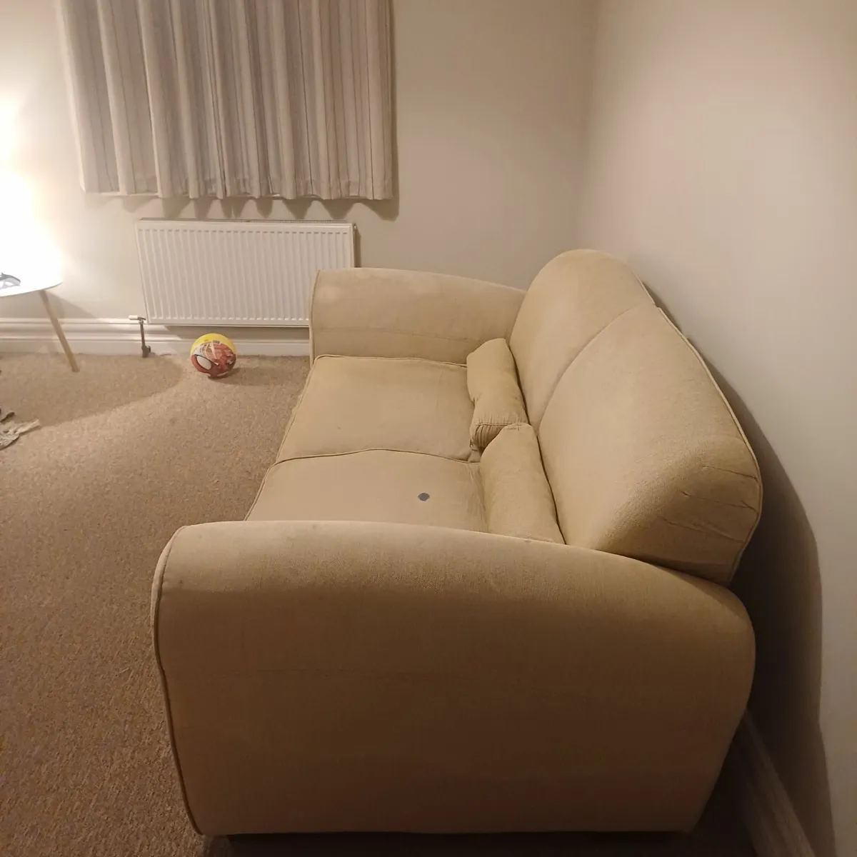 Couch - Image 2