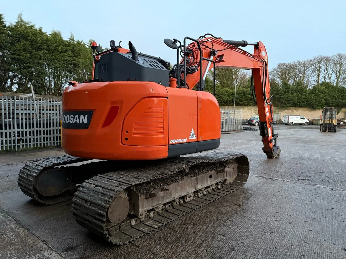 Doosan 140 - Image 3