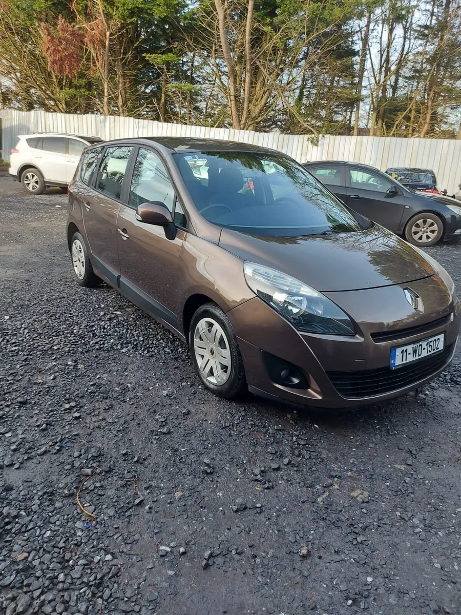 2011 Renault Scenic 1,5d 7seater - Image 1