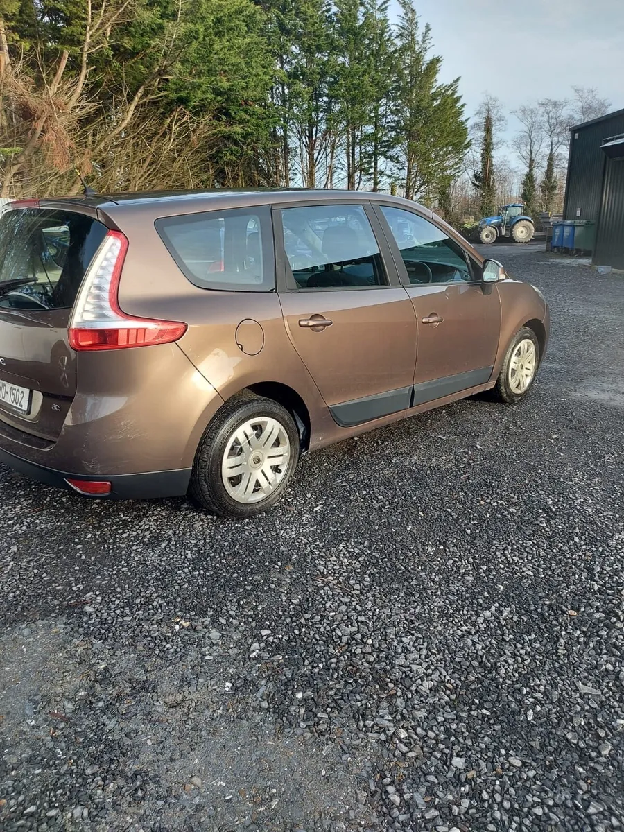 2011 Renault Scenic 1,5d 7seater - Image 4