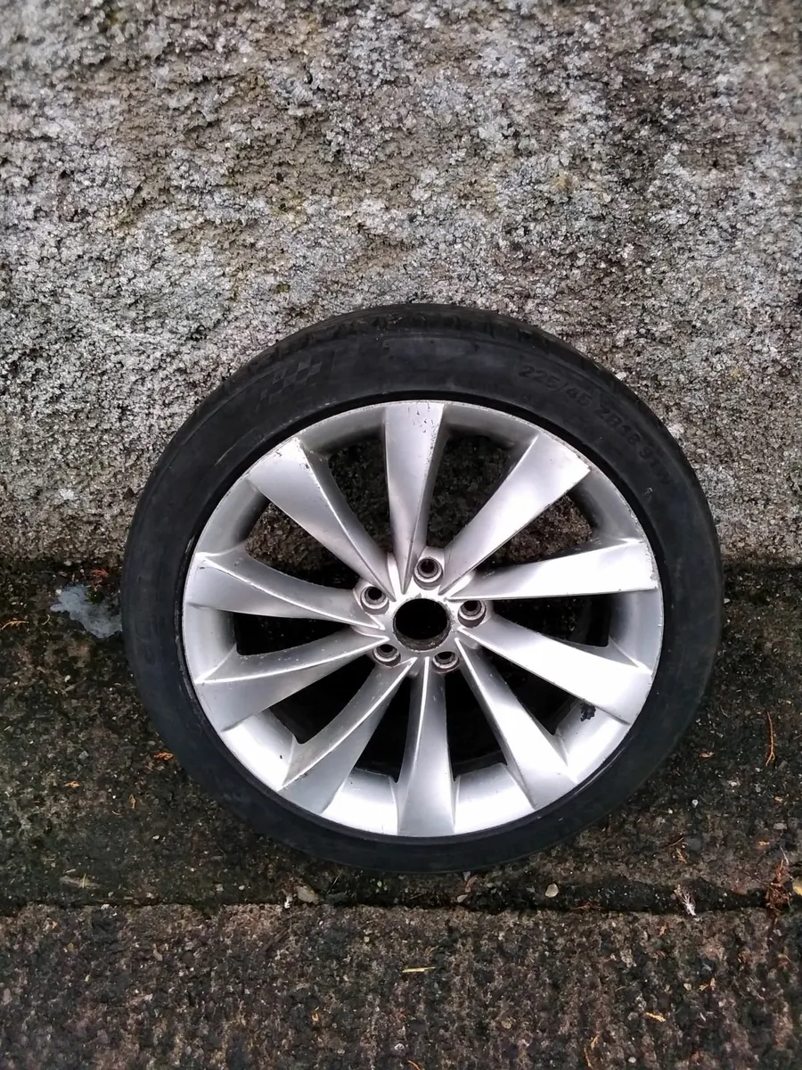 TTRS & Scirocco  alloy spares  5x112 - Image 4