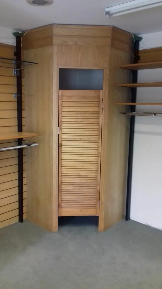 Shop Wardrobe - Image 2