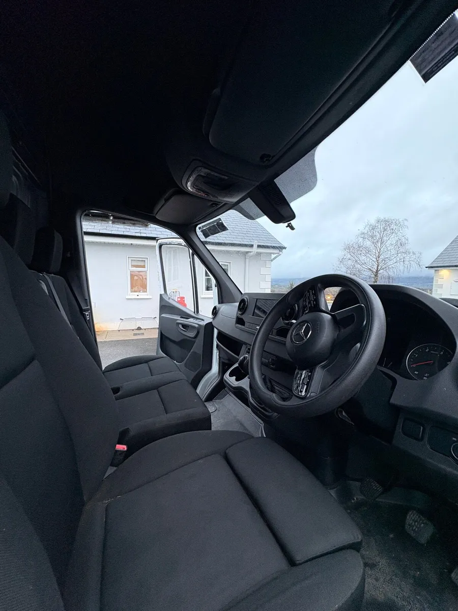 2019 Mercedes sprinter 316 LWB new cvrt - Image 4