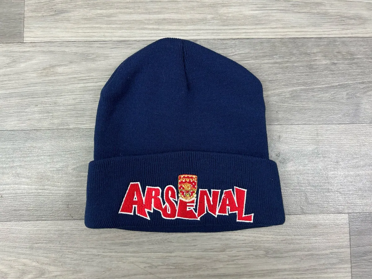 Vintage Arsenal London Embroidered Beanie Hat - Image 1