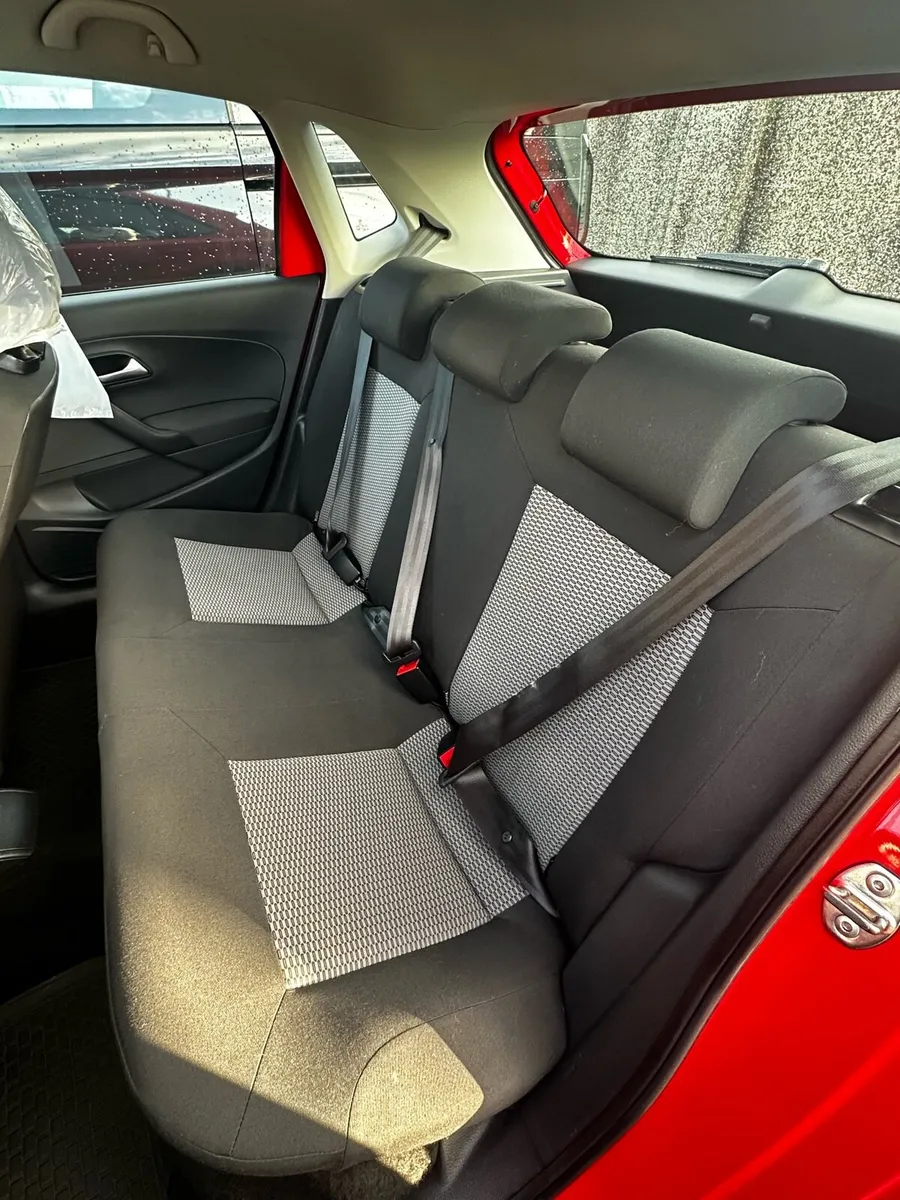 Volkswagen polo 2014 - Image 4