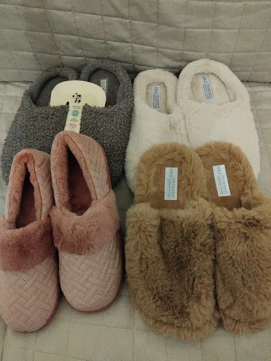 Women's Slippers - Image 1