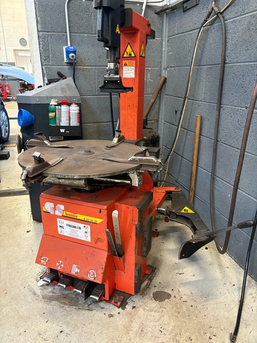 Tyre changer + Wheel balancer - Image 1
