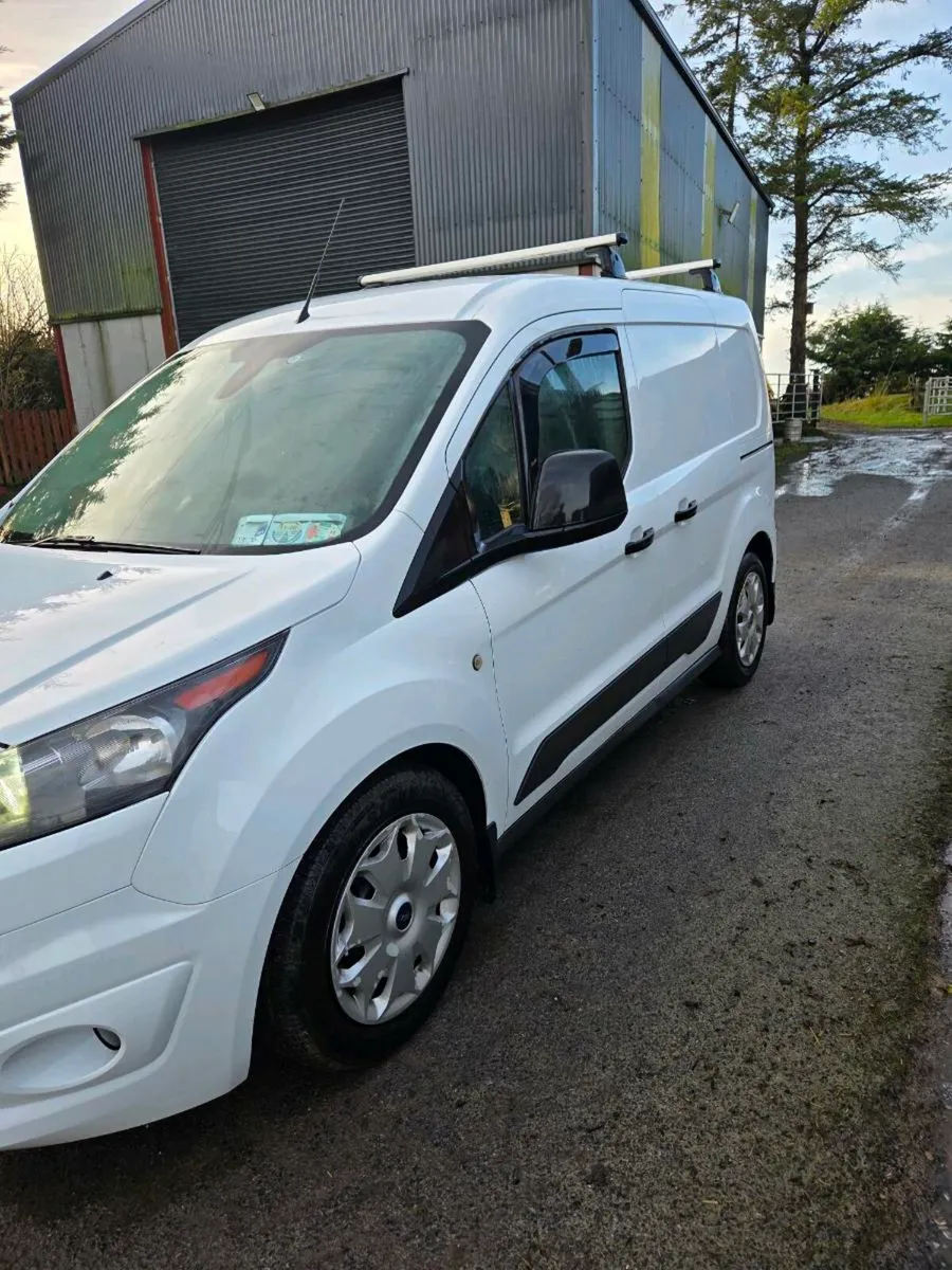 Ford Transit Connect - Image 3