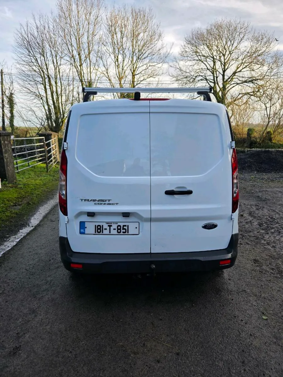 Ford Transit Connect - Image 4