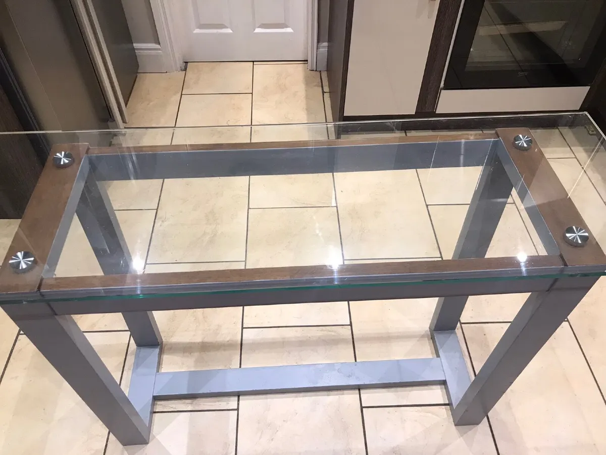 Console table - Image 1