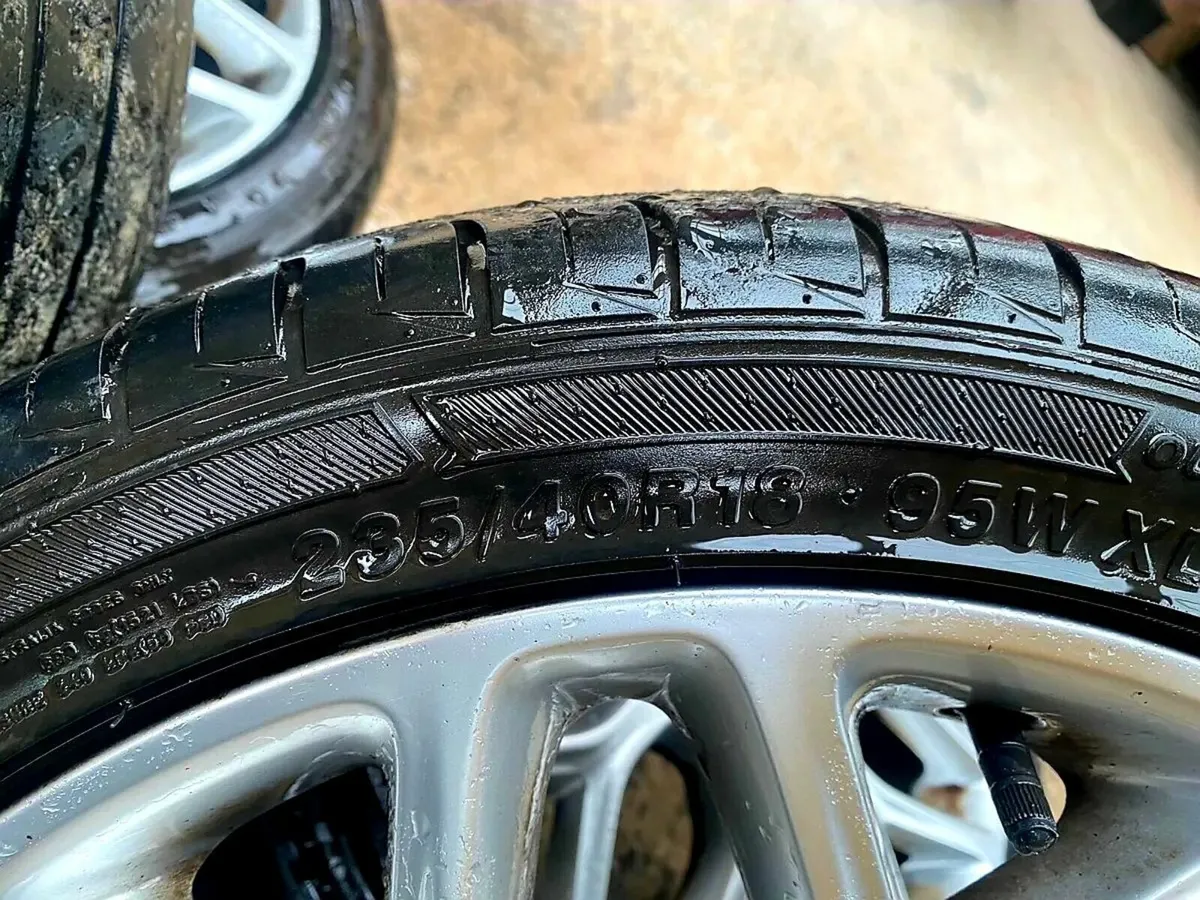 Genuine 5x108 Ford ST 18inch Alloys - Image 4