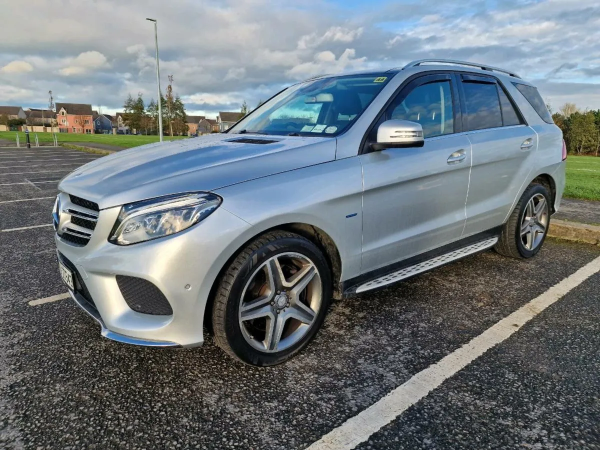Mercedes GLE 550e 4matic plug in hybrid AMG line - Image 3