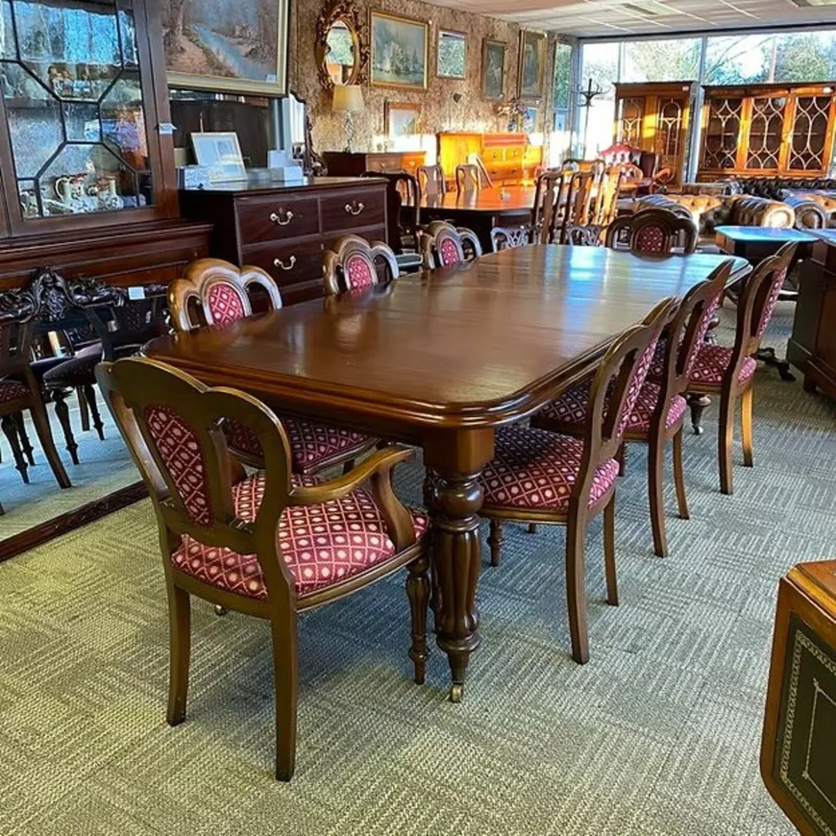 Beautiful mahogany flamed open bookcase with four