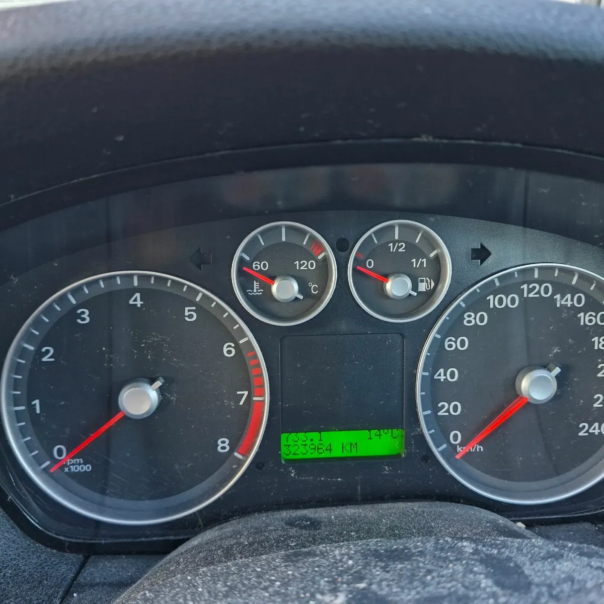 Ford Focus 2007 - Image 2