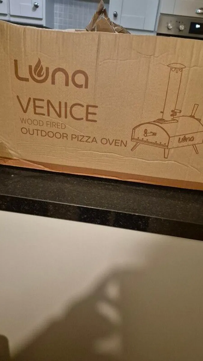 Luna Pizza Oven - Image 2
